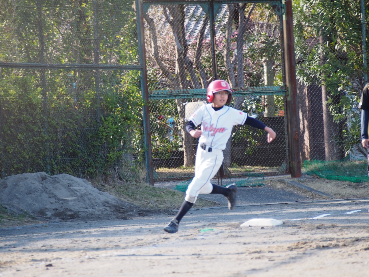 東急白根少年野球部 チームページ 閲覧 21年3月14日 Aチーム白根親善 Vs中白根キングさん