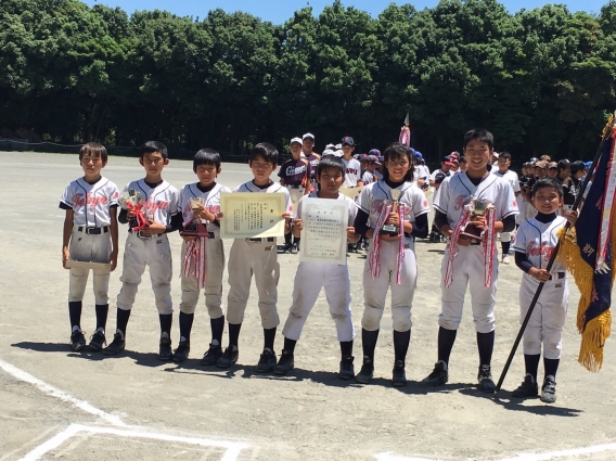 保土ヶ谷区・旭区親善少年野球大会  優勝！